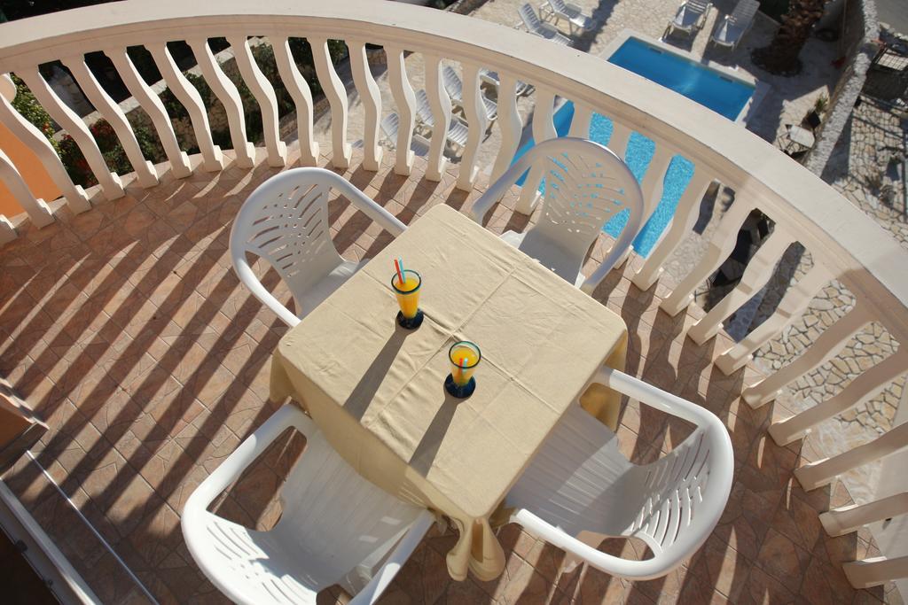 Sea View Apartments Nina Врси Екстер'єр фото