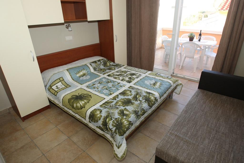 Sea View Apartments Nina Врси Екстер'єр фото